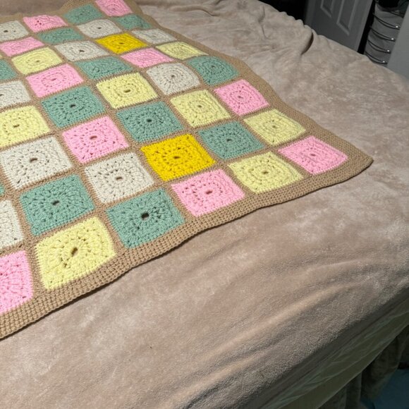 Vintage Blue Crochet Afghan Handmade Boho Chic Granny Squares 61” x 46” - Picture 4 of 7